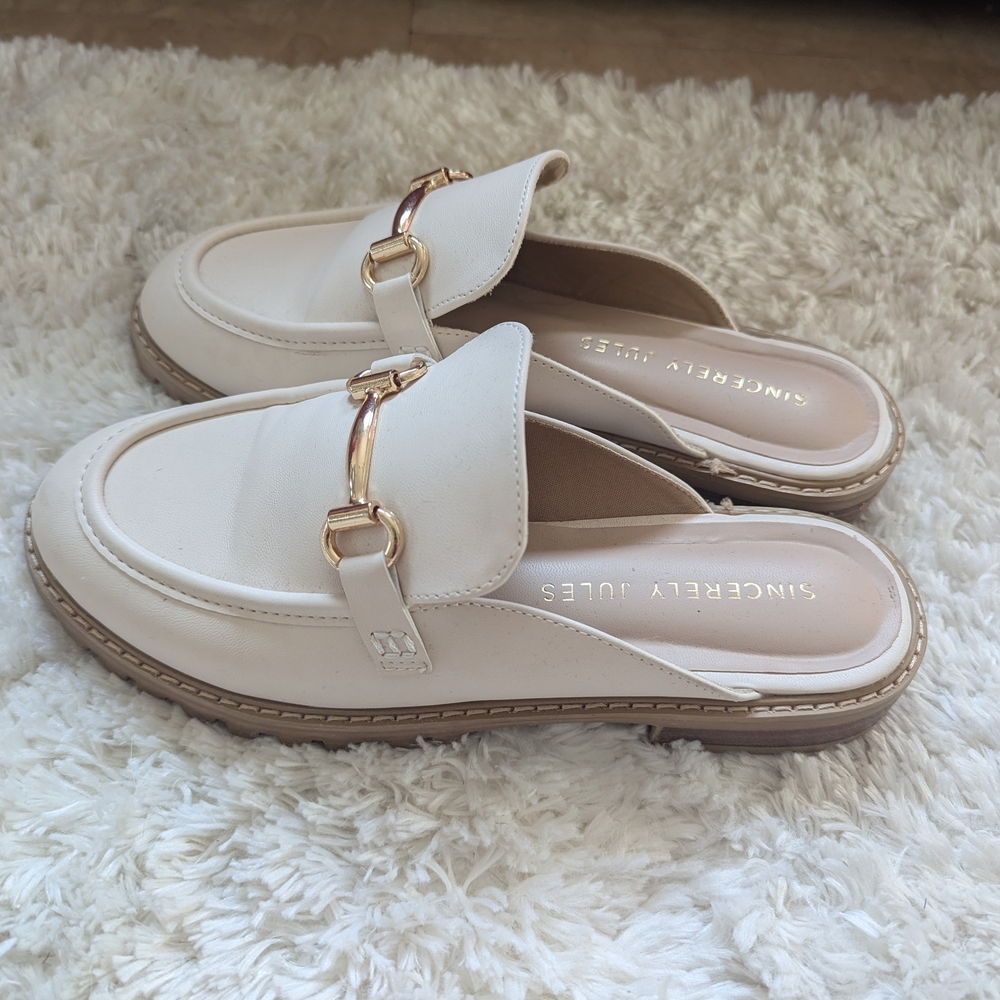 Sincerely Jules Cream Mules with Gold Accent